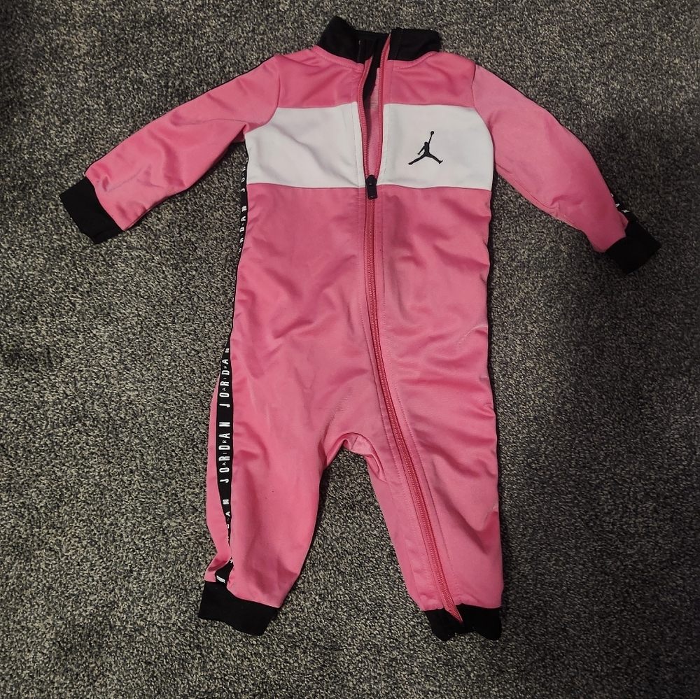 Jordan Pink and White Kids